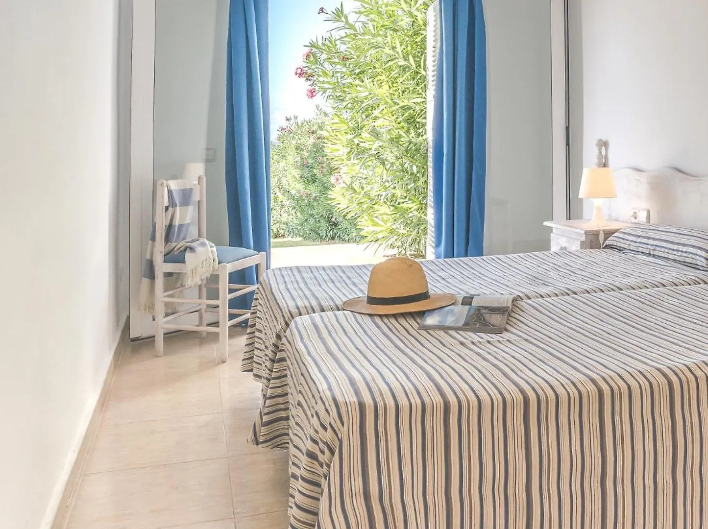 Apartamentos Mar Blau Son Bou